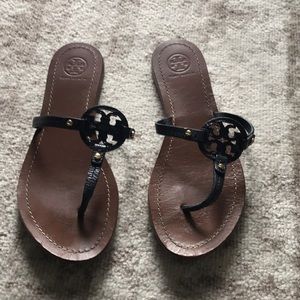 Women’s Tory Burch leather thong sandals
